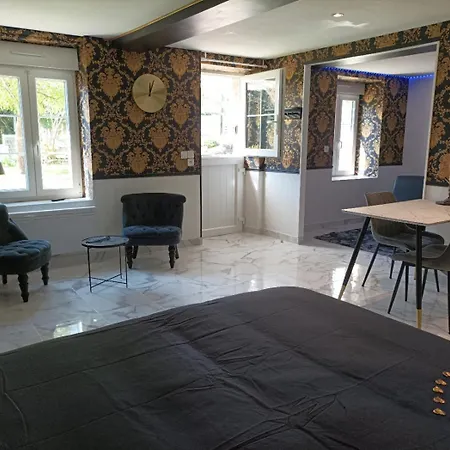 Room, L'aubertine Dom wakacyjny